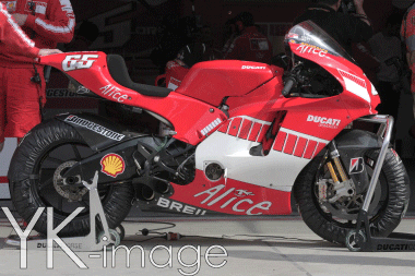 06 DUCATI CAPIROSSI