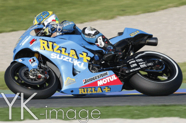 09 SUZUKI CAPIROSSI